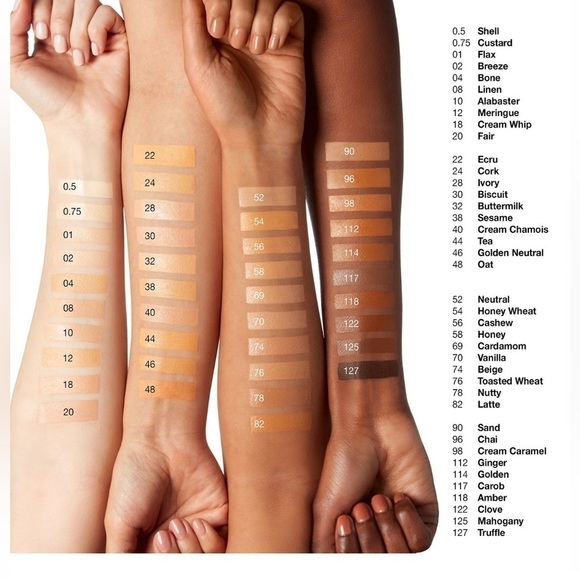 Clinique Beyond Perfecting  Foundation + Concealer in Alabaster - Picture 3 of 6